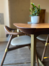 Load image into Gallery viewer, Harbour dining table - Pipe And Wood Designs 