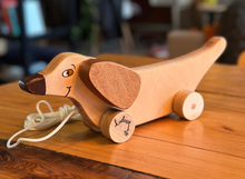 Load image into Gallery viewer, Dachshund kids pull toy