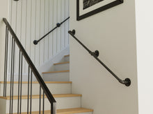 Load image into Gallery viewer, Pipe Stair Railing - Pipe And Wood Designs 